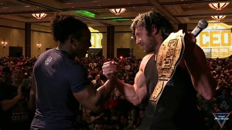 xavier woods vs kenny omega